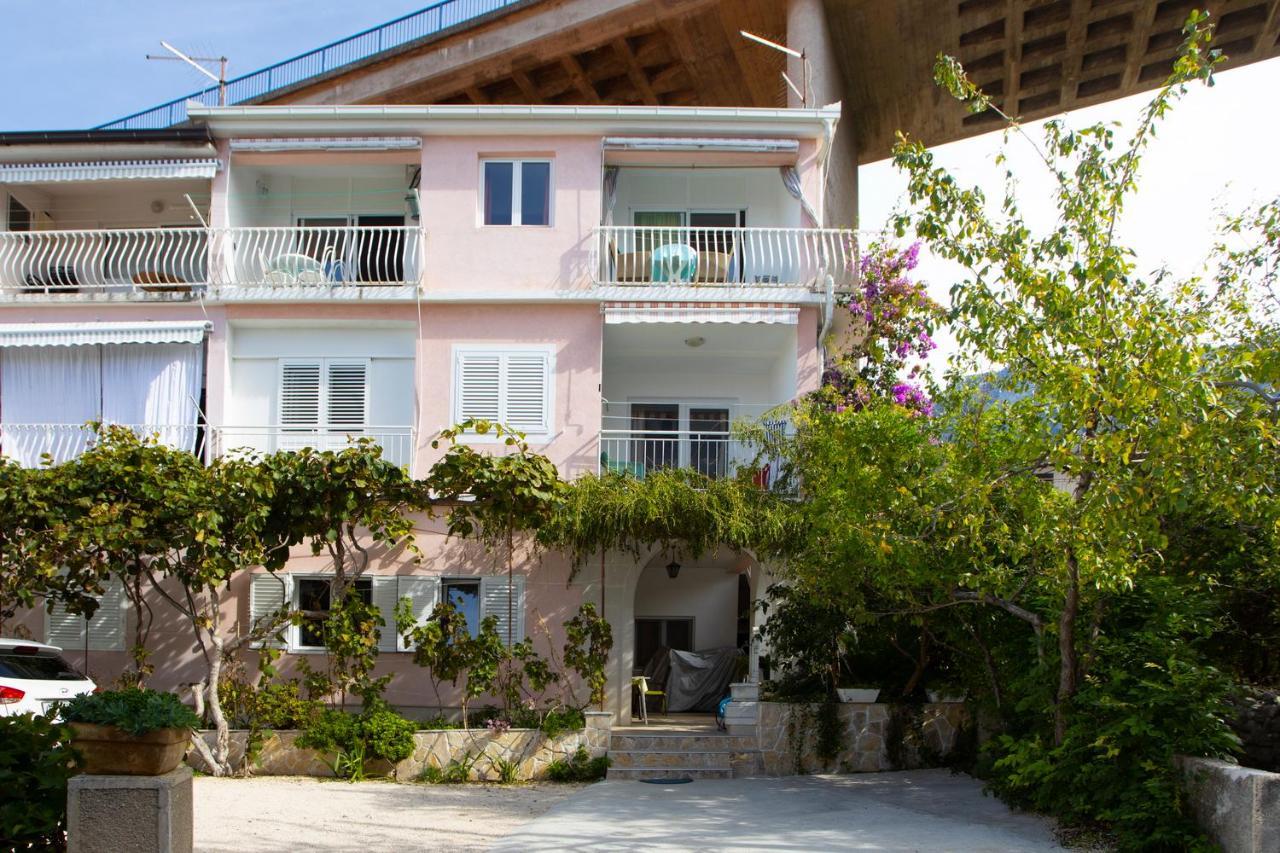 Apartmani Miki Podgora Kültér fotó