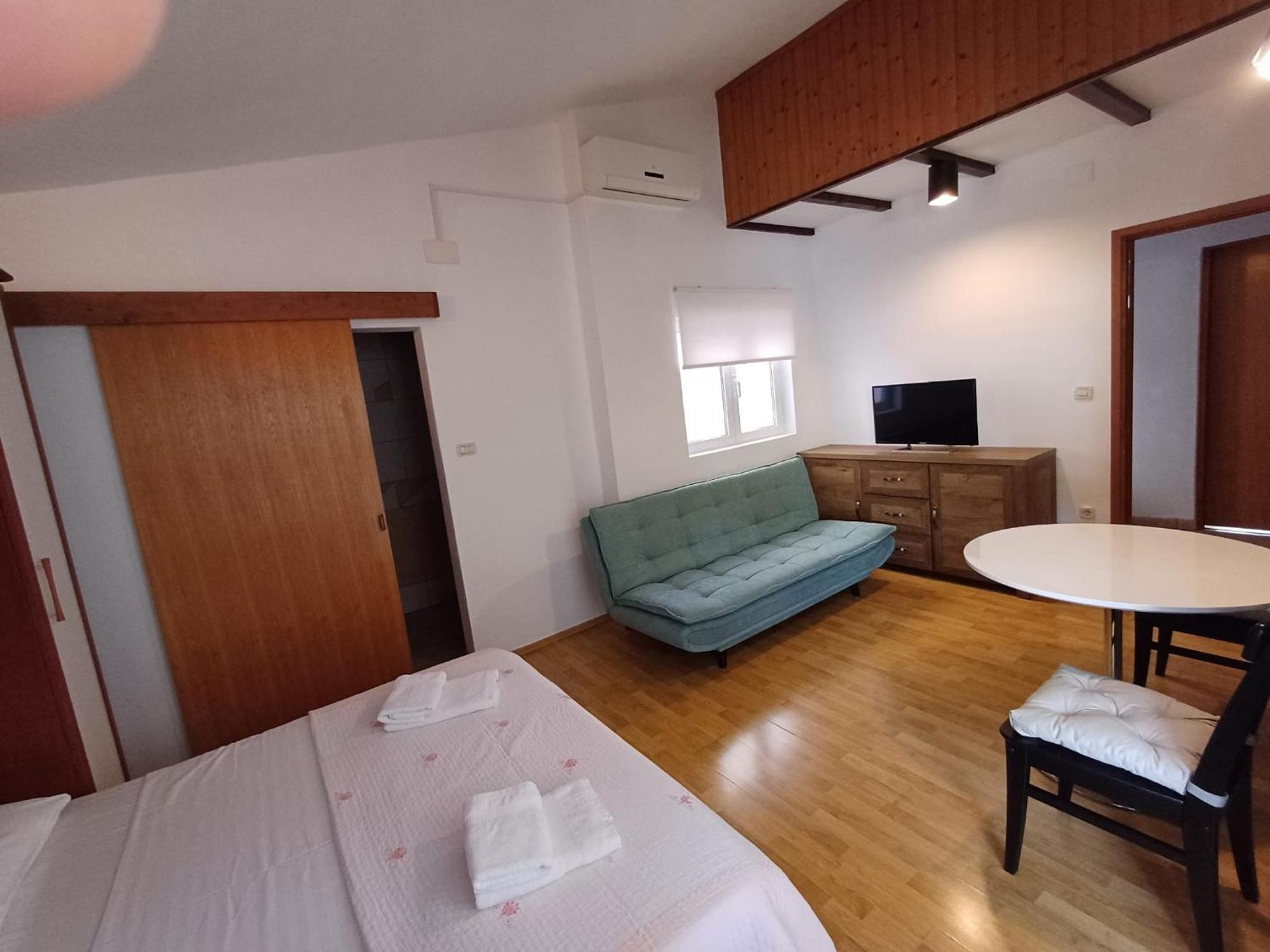 Apartmani Miki Podgora Kültér fotó